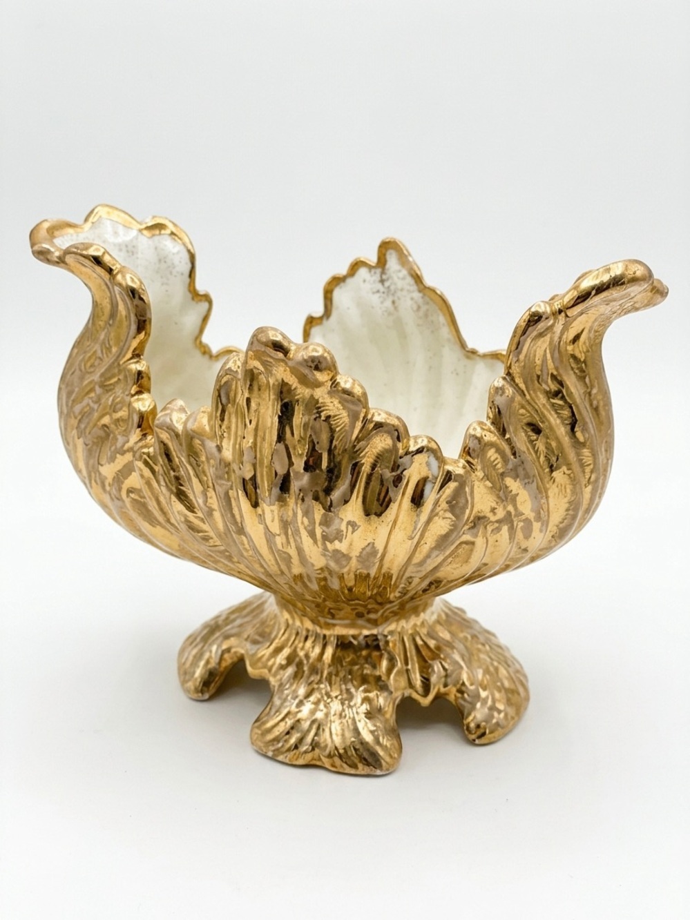 Vintage Mid-Century Gilded Ceramic Scalloped Bowl Hollywood Regency Decor - Picture 1 of 7